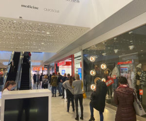Galerie są już otwarte! Olsztynianie ruszyli na zakupy, kolejek nie brakuje [ZDJĘCIA]