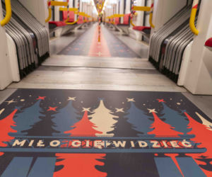 Świąteczne metro ruszyło na trasę!