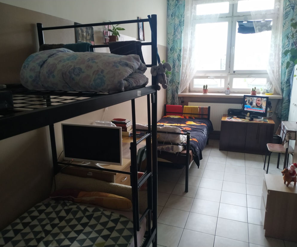 Noclegownia przy Makuszyńskiego pilnie w potrzebie ubrań dla swoich lokatorów