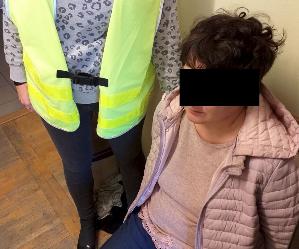 Nakryła Filipka kołdrą, przygniotła i udusiła