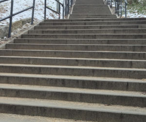 Schody do nieba w Bydgoszczy. Ponad 150 stopni, by dostać się na Wzgórze Wolności