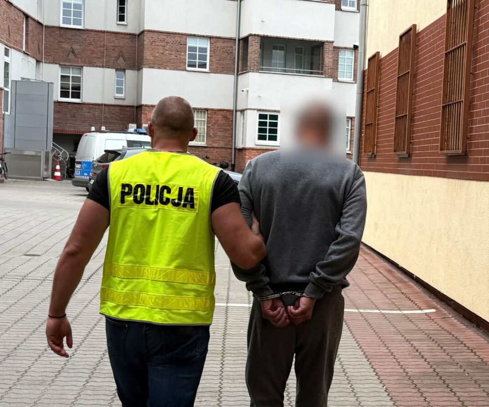 Śmierć na ulicy. 49-latek zginął od ciosów nożem! Policja ujawnia szczegóły 