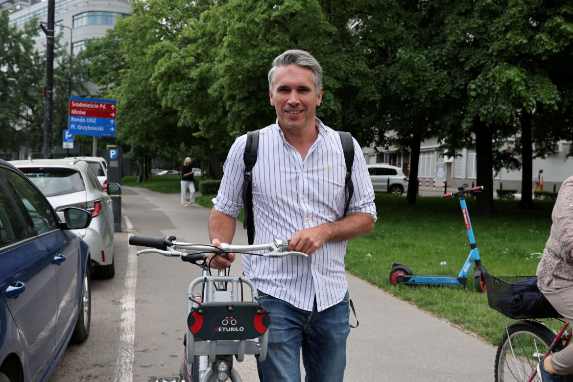 Urzędnicy chcą budować drogi dla rowerów. Przedstawili plany dla Warszawy