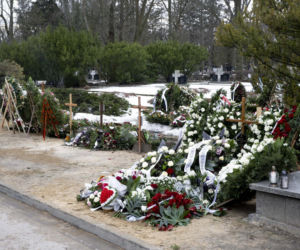 Tak teraz wygląda grób Edwarda Linde-Lubaszenki