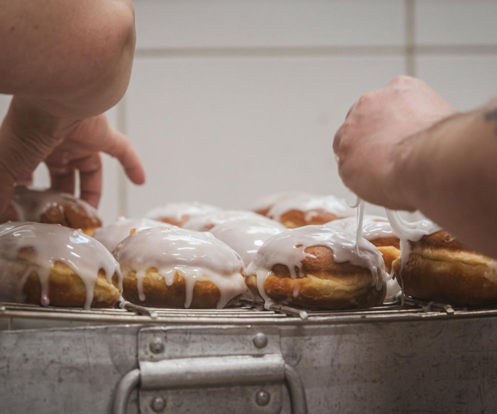 Jak rozpoznać idealnego pączka? Prosty test, który zdradzi wszystko