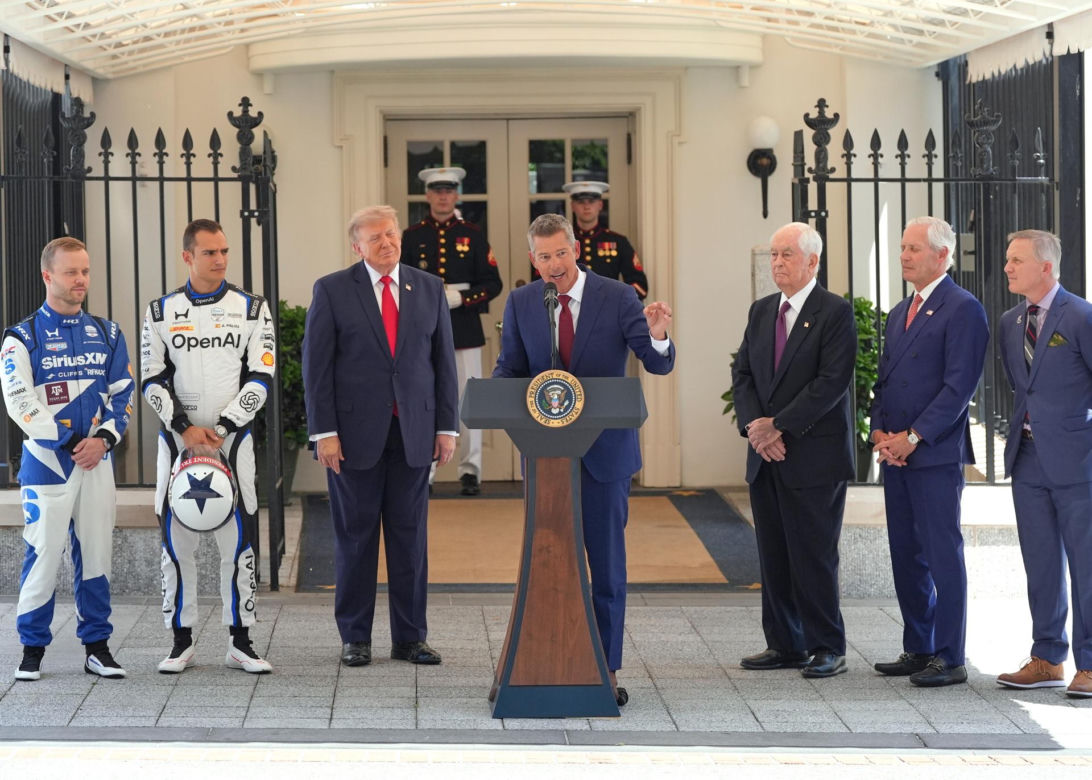 Trump zaprasza na wyścigi IndyCar na zwieńczenie obchodów rocznicowych w Waszyngtonie