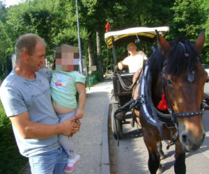 Duszniki-Zdrój. Tajemnicza śmierć młodego małżeństwa. Osierocili 4-letnią córkę