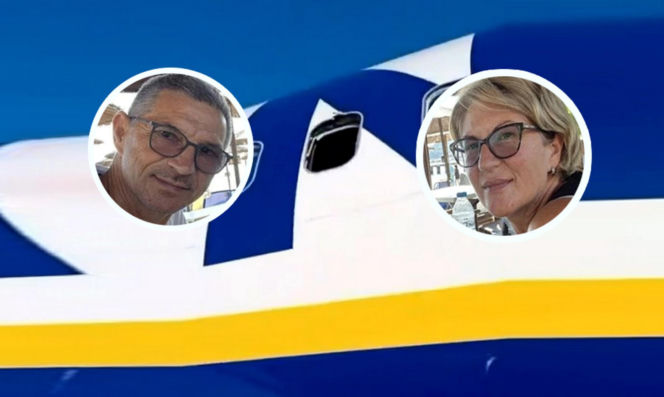 Pasażera wyssało z okna samolotu, żona trzymała go za stopy. Jeśli zginiemy, to razem