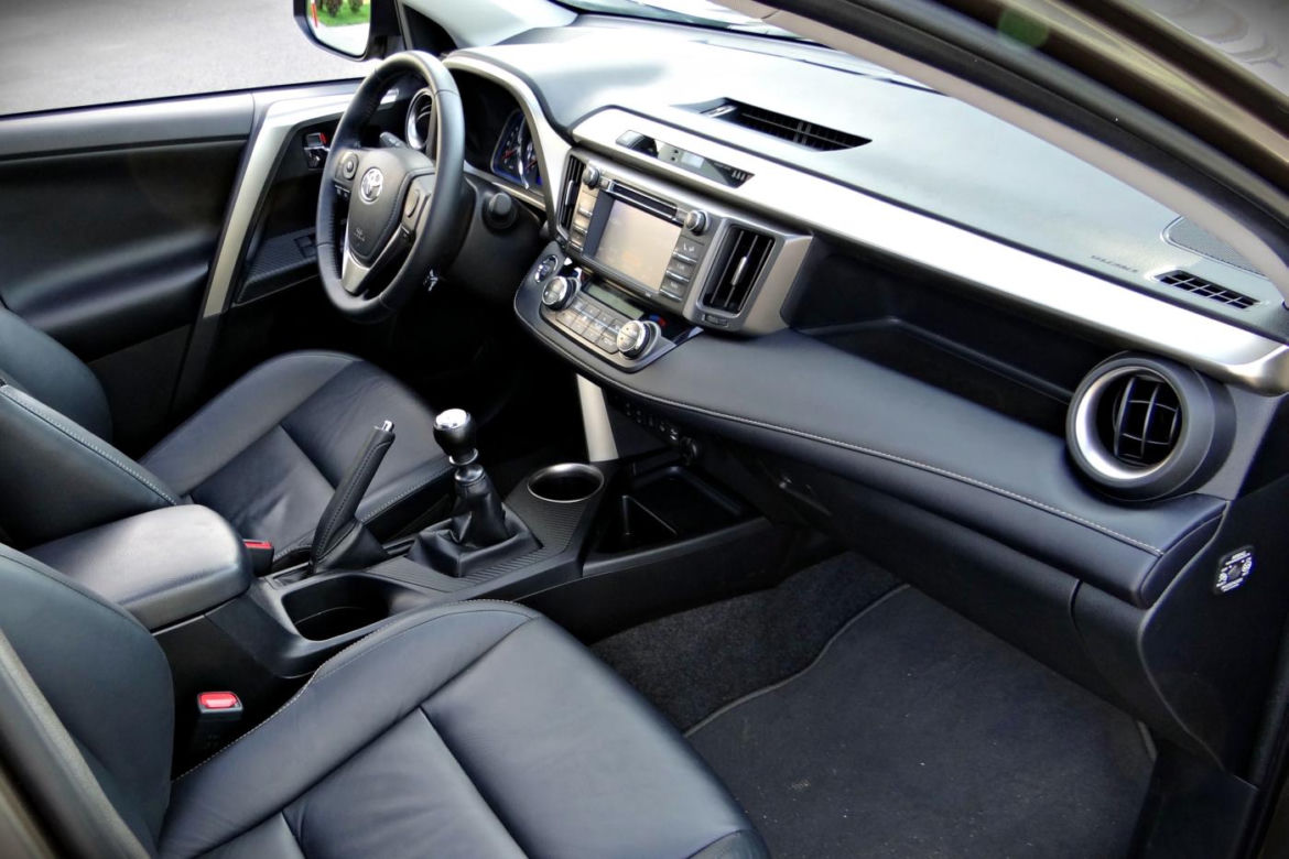 Toyota RAV4 2013