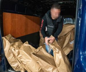 Bydgoszcz: Prawie 80 kilogramów narkotyków poszło z dymem! 