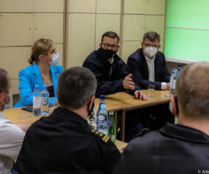 Sztab kryzysowy z udziałem premiera Mateusza Morawieckiego