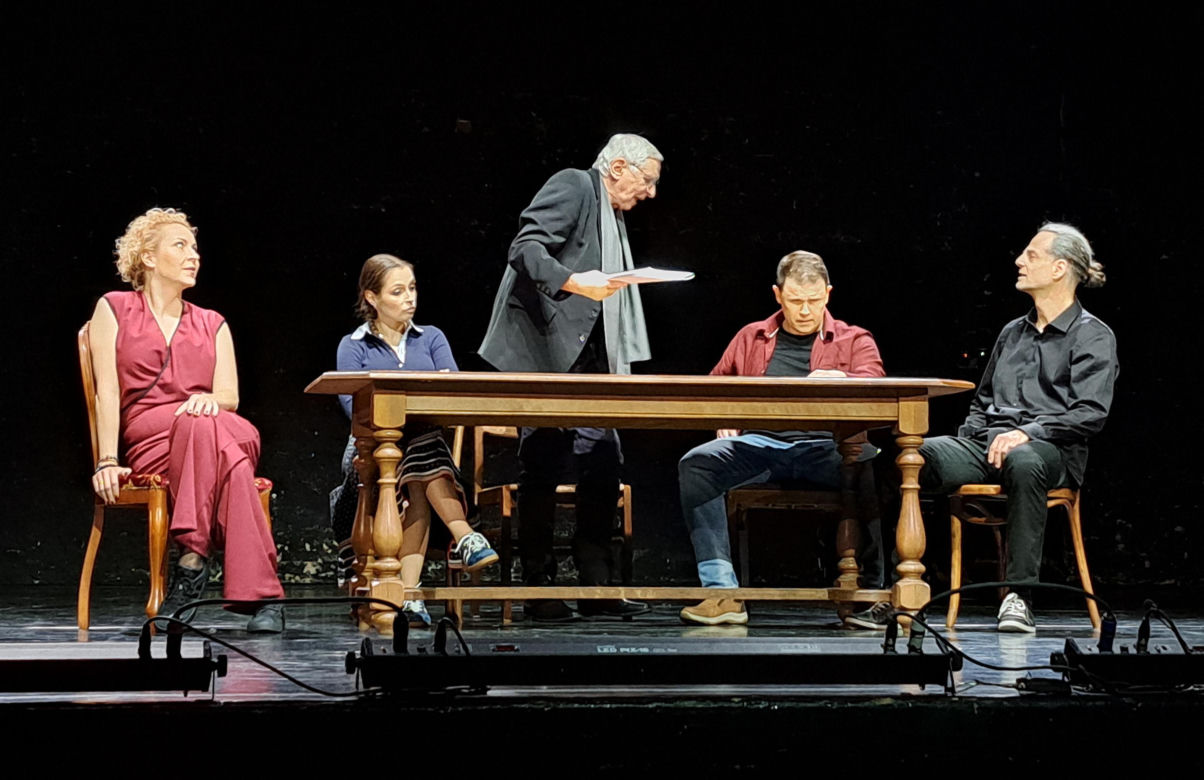 Spektakl "Próby" w Teatrze im. L. Solskiego w Tarnowie