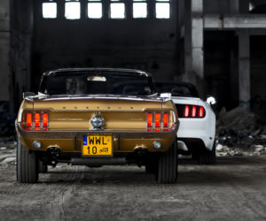Ford Mustang Convertible 1968 & Ford Mustang Convertible 2015