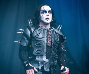 Czarne chmury nad frontmanem Cradle of Filth. Dani Filth pozwany przez byłych członków formacji