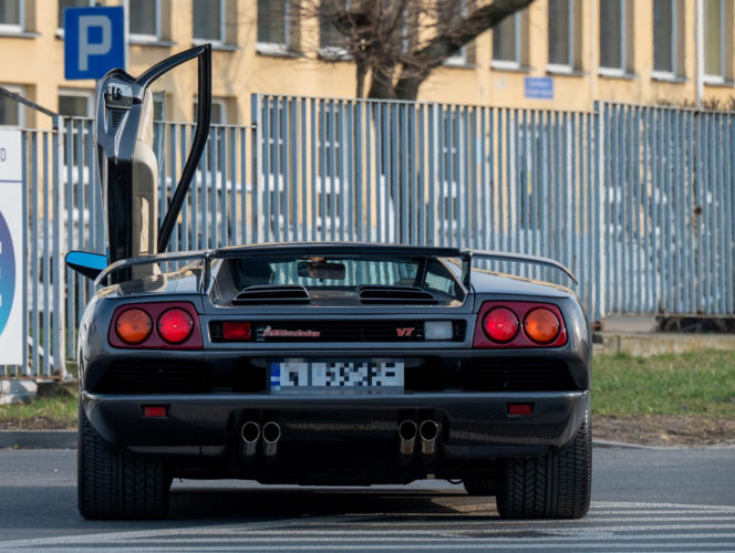 Maciej musiał przeżywa tortury w Lamborghini