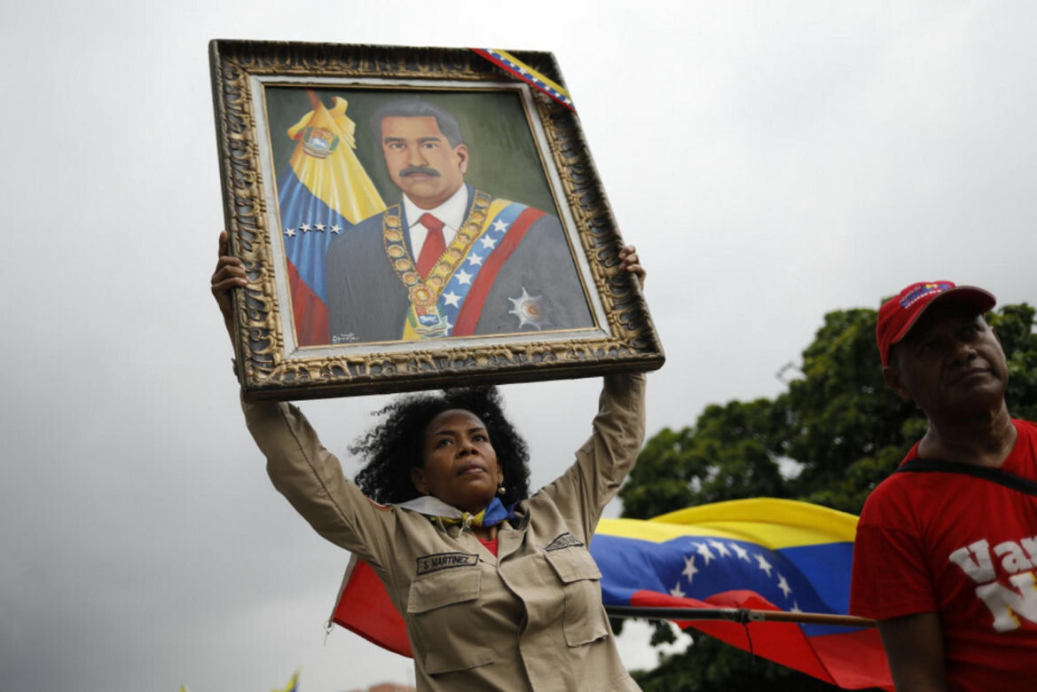 Nicolas Maduro z małżonką zostali schwytani i wywiezieni z kraju