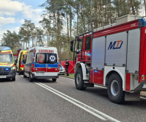 Tragedia na DK 42 Starachowice - Rudnik.  W wypadku zginął motocyklista