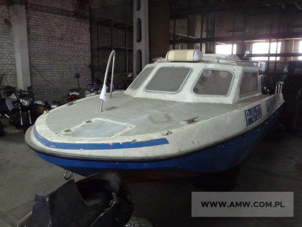 Łódź motorowa DUCK 570