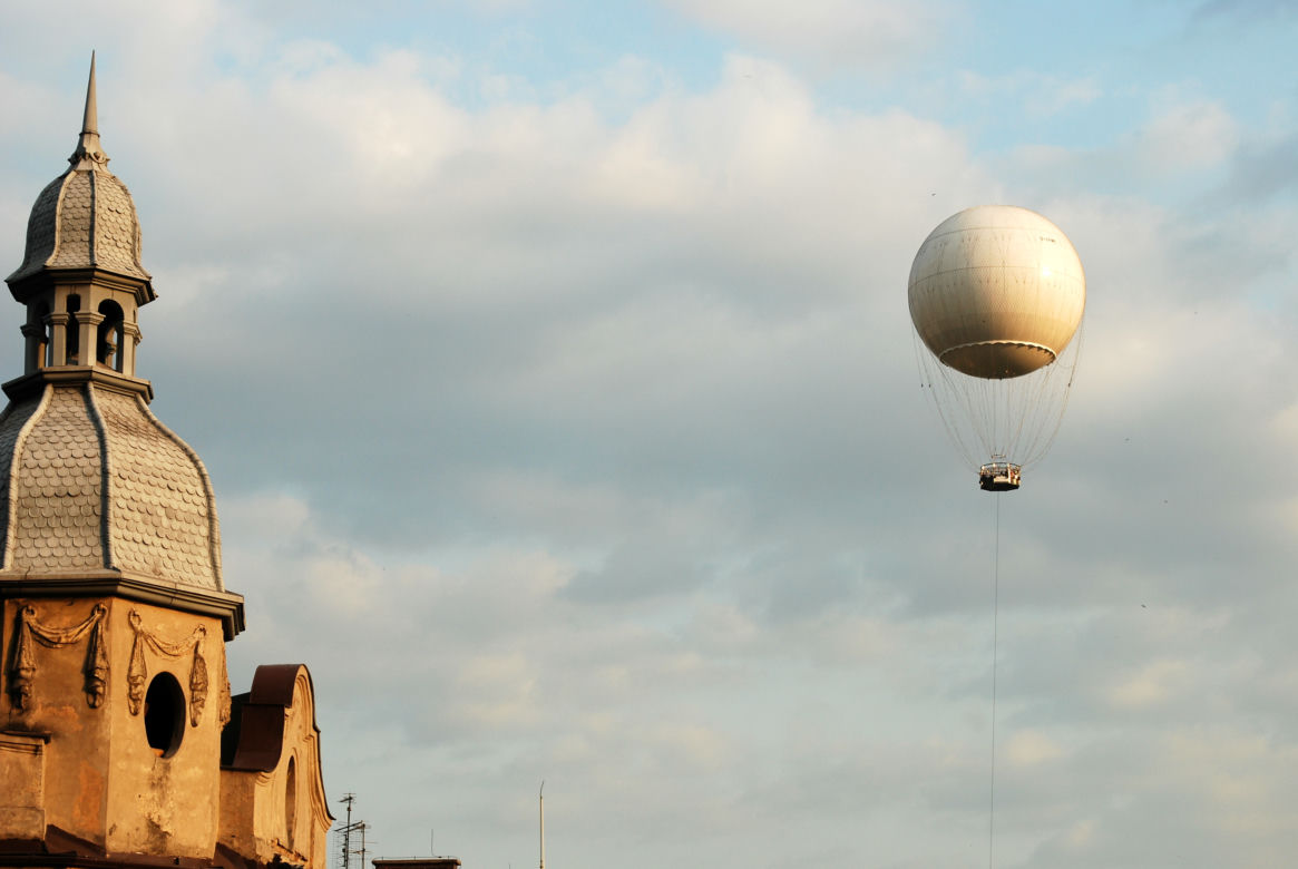 Zapomniana atrakcja Krakowa powraca. Balon widokowy wraca nad Wisłę!