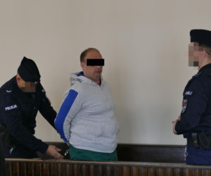 Spalił Pawła na przystanku, wyjdzie z więzienia po 40 latach? „ Zadał śmierć pokrzywdzonemu w sposób wyjątkowo makabryczny”