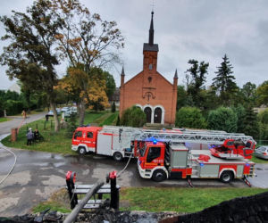 Pożar domu pod Budzyniem. Poddasze poszło z dymem!
