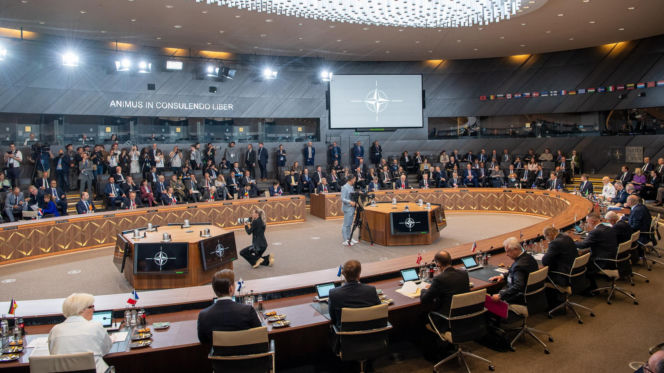 wicepremier - minister obrony narodowej Władysław Kosiniak-Kamysz wziął udział w spotkaniu ministrów obrony NATO w Brukseli
