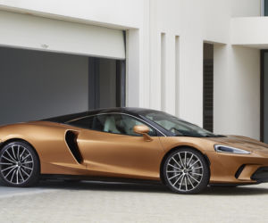 McLaren GT