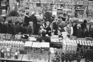 QUIZ PRL. Świąteczna gorączka w PRL