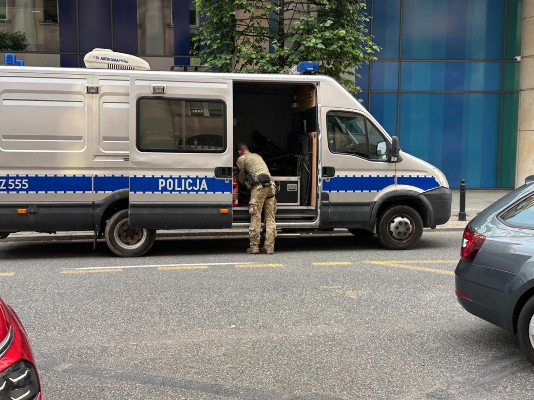 Alarm bombowy ul. Jasna