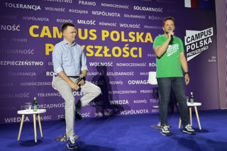 Będzie GIGANTYCZNA koalicja anty-PiS? Hołownia i Trzaskowski wspólnie uderzają w rząd