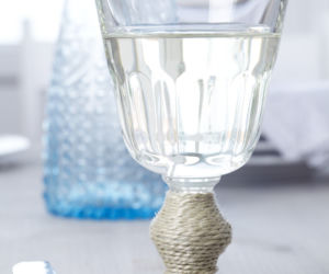 Przyjęcie w stylu marynistycznym. Stylizacja kieliszków