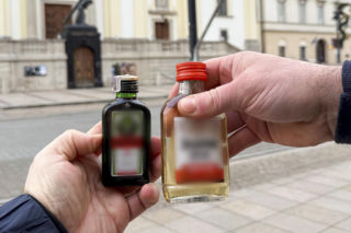 Gdzie Polacy piją najwięcej? Zatrważające dane o sprzedaży małpek