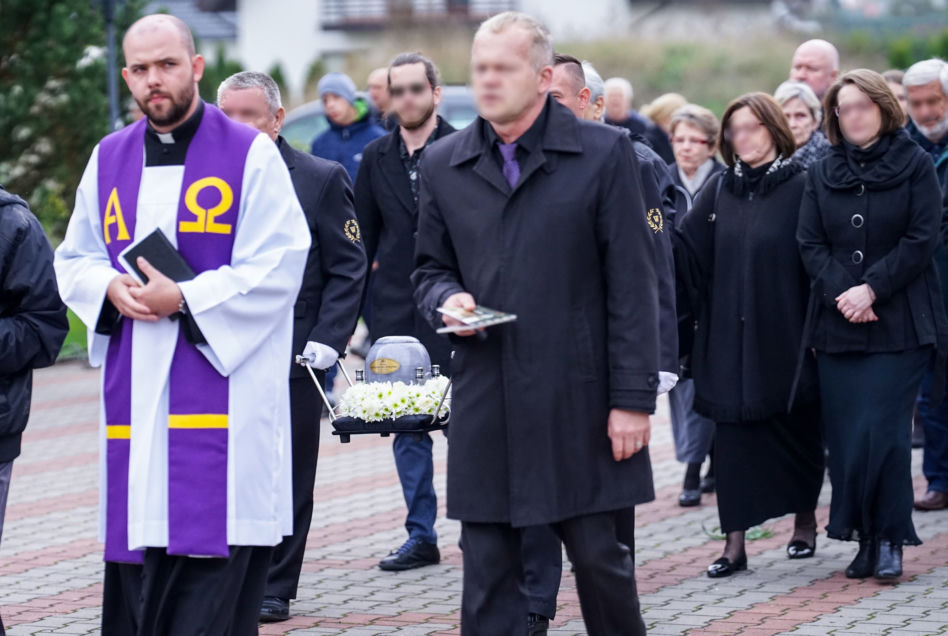 Wzruszający pogrzeb Ilony Kuśmierskiej. Ostatnie pożegnanie Jadźki z "Samych Swoich"