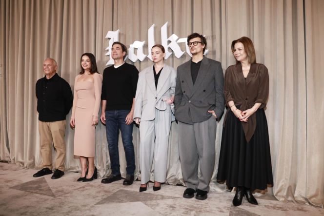 Marek Kondrat, Maria Dębska, Marcin Dorociński, Kamila Urzędowska, Mateusz Damięcki, Agata Kulesza