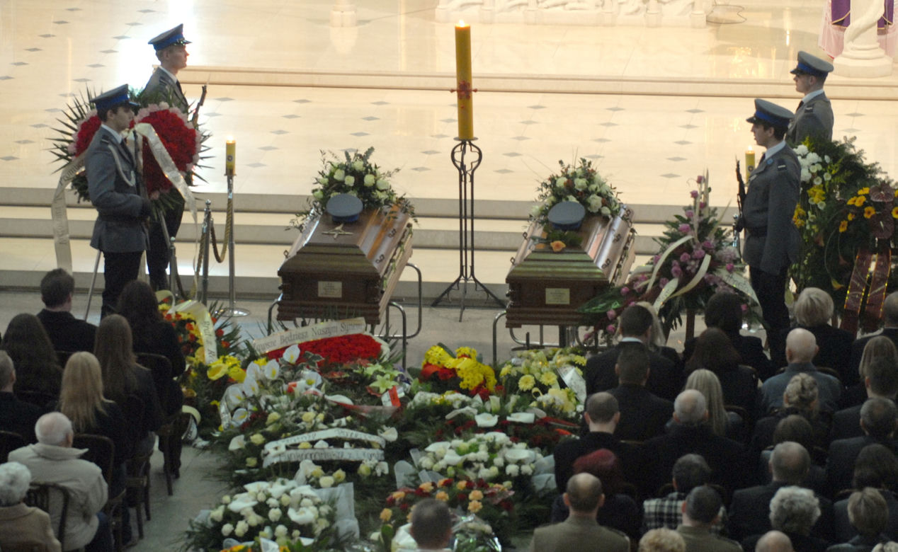 Koszmarna strzelanina w Sieradzu. Strażnik więzienny zabił trzech policjantów. Mija 15 lat od tragedii 