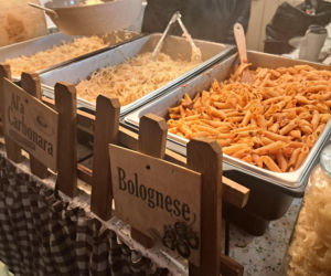 Jarmark Bożonarodzeniowy 2025 na Rynku Głównym w Krakowie. Jedzenie drogie jak nigdy