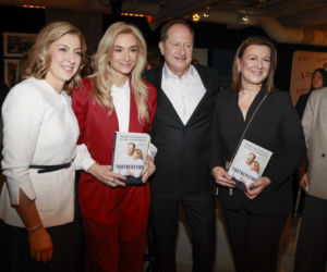 Wyklepane Rozenek-Majdan i Wojciechowska prężą się na ściance. Nie wyglądają na swoje lata!