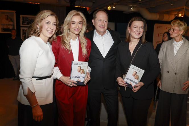 Wyklepane Rozenek-Majdan i Wojciechowska prężą się na ściance. Nie wyglądają na swoje lata!