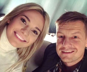 Rafał Mroczek (Paweł), Joanna Kuberska (Julka) na planie M jak miłość