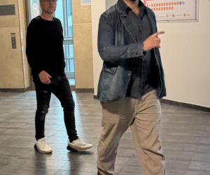 Rozwód Gąsiorowskiej i Żurawskiego w toku! Aktor czekał pod salą z kubkiem w ręku