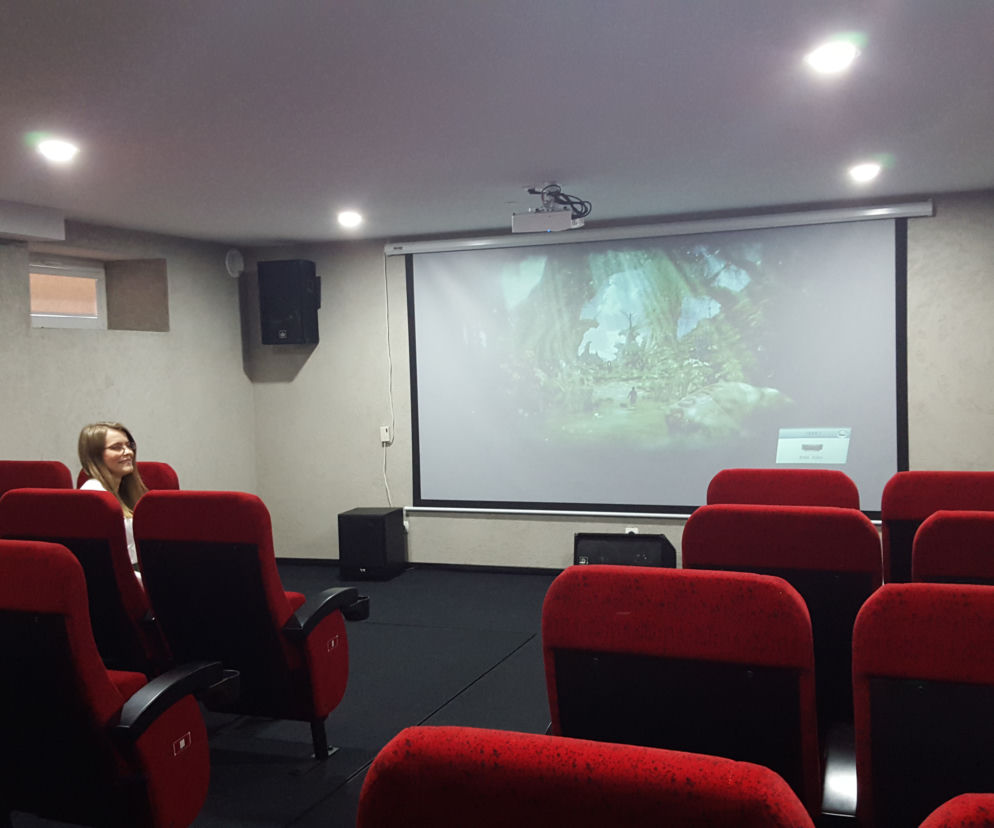 Szkolne kino Kotłownia jest najmniejszym kinem w Łodzi