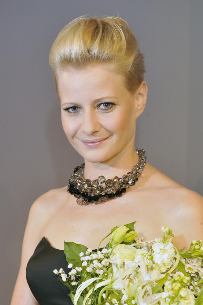 Tak Małgorzata Kożuchowska wyglądała na początku kariery. Jedna fryzura zrobiła z niej ikonę mody