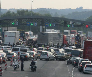 Kierowcy odetchną z ulgą. Na A1 mogą podnieść szlabany 