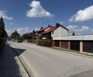 Działy. Domy z lat 80. Limanowa