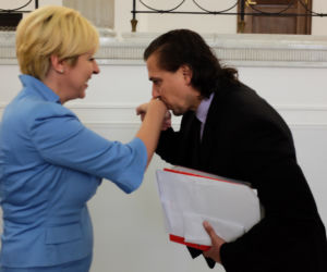 tak uwodzi posel kaczmarek (3)