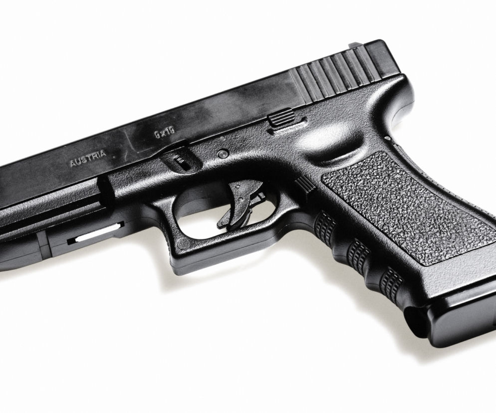 broń pistolet