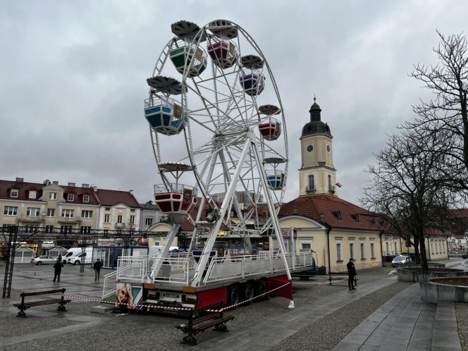 Diabelski młyn na Rynku Kościuszki w Białymstoku