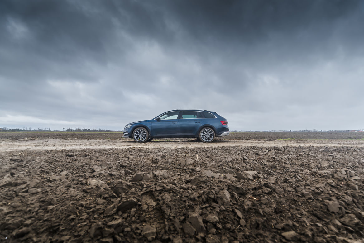 Skoda Superb Scout 2.0 TDI 190 KM 4x4 DSG7