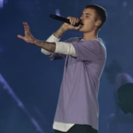 Justin Bieber w Polsce. Na jaką piosenkę czekacie najbardziej? – informacje, premiery teledysków – ESKA.pl