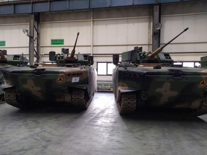 Pierwsze Borsuki wreszcie w wojsku. Szef MON: "111 Borsuków to nie jest nasze ostatnie słowo"